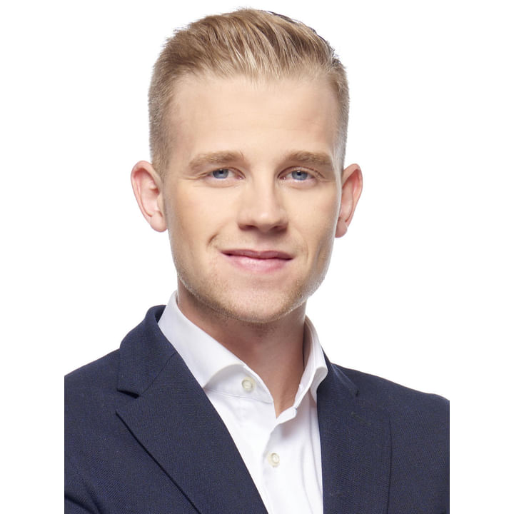 Guðmundur Þór Júlíusson